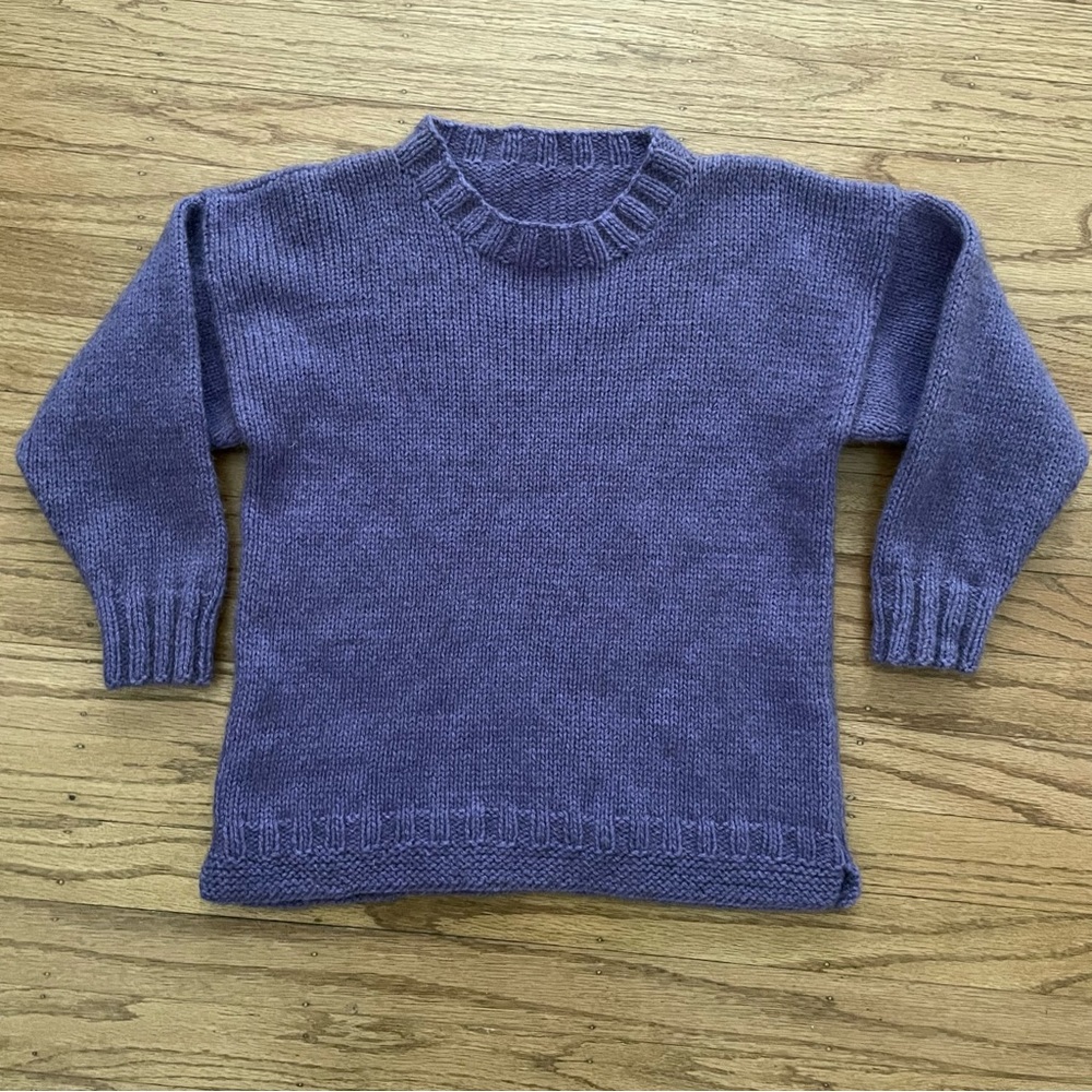 New Zealand Wool Girls Crew Neck Sweater Jumper. NWOT